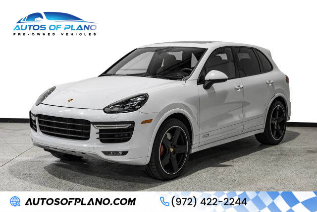 2016 Porsche Cayenne GTS AWD photo