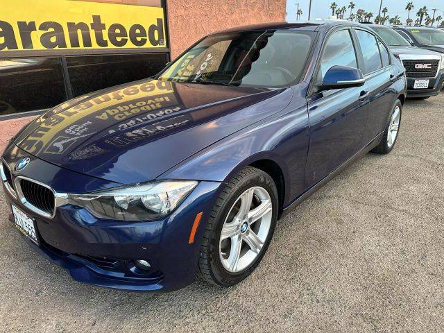 2016 BMW 3 Series 320i RWD photo