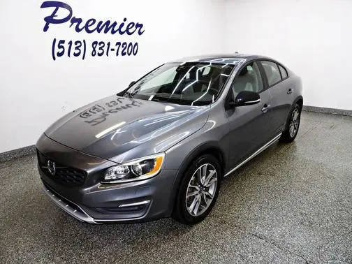 2016 Volvo S60 Cross Country T5 Platinum AWD photo