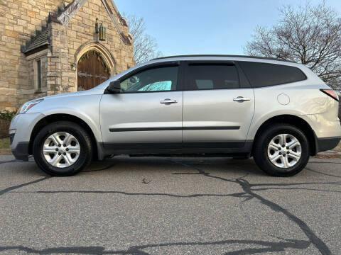 2016 Chevrolet Traverse LS FWD photo