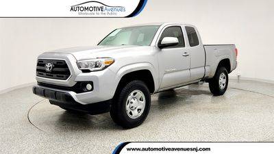 2016 Toyota Tacoma SR5 RWD photo
