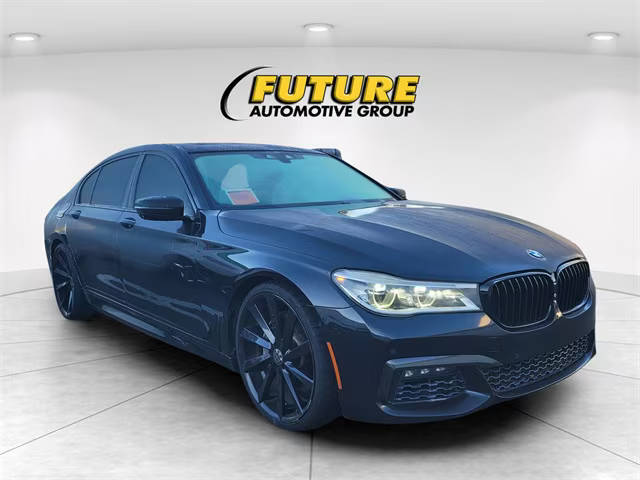 2016 BMW 7 Series 750i RWD photo