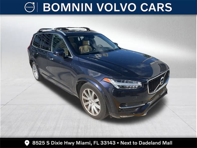 2016 Volvo XC90 T6 Momentum AWD photo