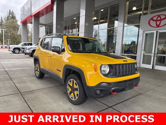 2016 Jeep Renegade Trailhawk 4WD photo