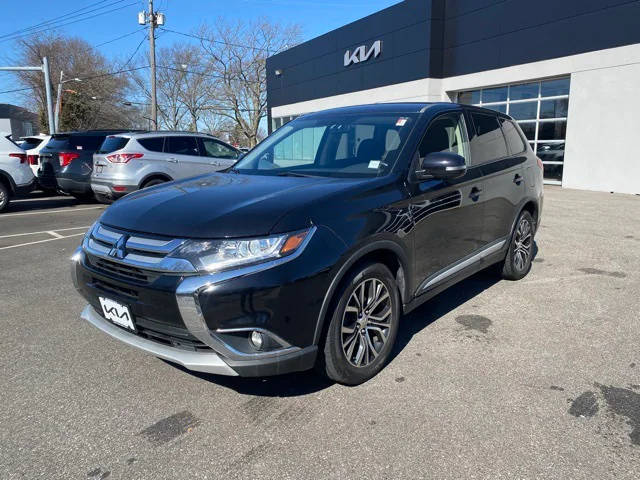 2016 Mitsubishi Outlander SEL 4WD photo