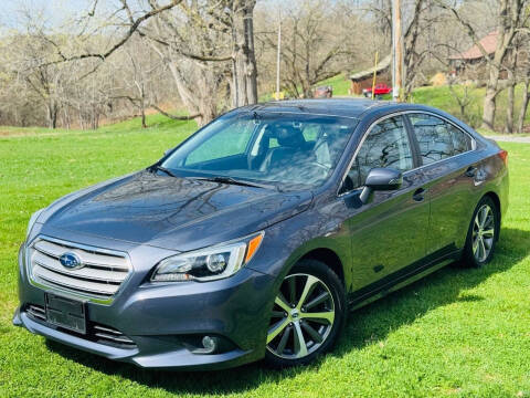 2016 Subaru Legacy 2.5i Limited AWD photo