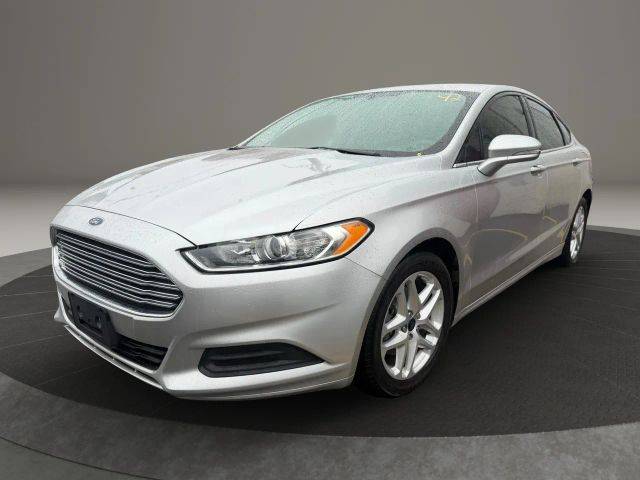 2016 Ford Fusion SE FWD photo