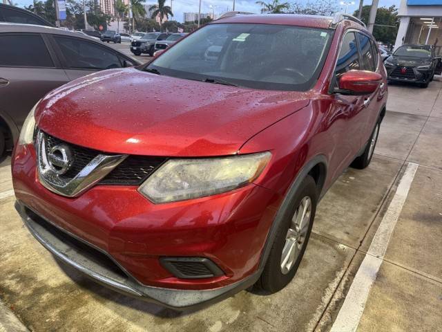 2016 Nissan Rogue SV FWD photo