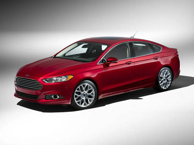 2016 Ford Fusion SE FWD photo