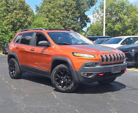 2016 Jeep Cherokee Trailhawk 4WD photo
