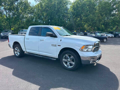 2016 Ram 1500 Big Horn 4WD photo