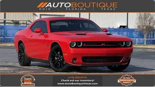2016 Dodge Challenger R/T Plus RWD photo