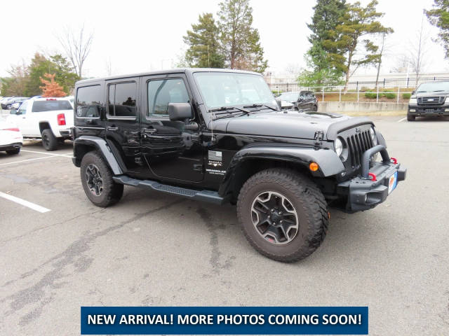 2016 Jeep Wrangler Unlimited Sahara 4WD photo