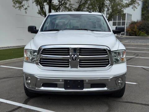 2016 Ram 1500 Big Horn 4WD photo