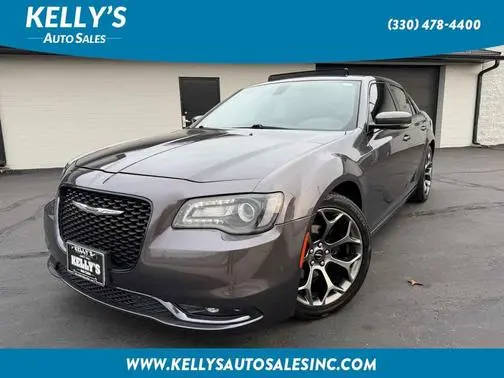2015 Chrysler 300 300S RWD photo