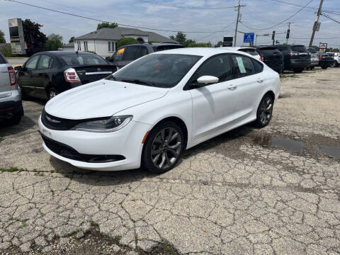 2015 Chrysler 200 S FWD photo