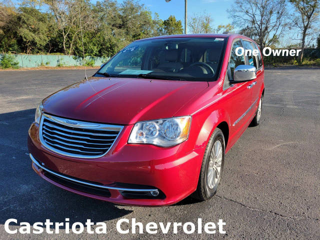 2016 Chrysler Town and Country Touring-L Anniversary Edition FWD photo