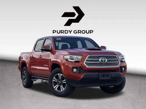 2016 Toyota Tacoma TRD Sport RWD photo