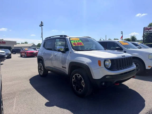 2016 Jeep Renegade Trailhawk 4WD photo