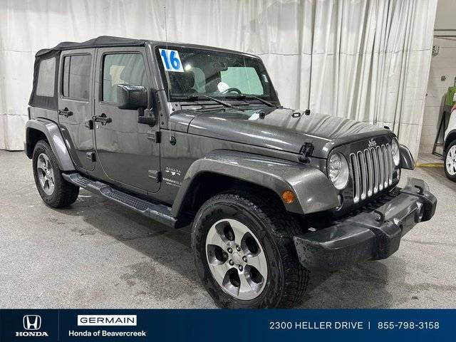 2016 Jeep Wrangler Unlimited Sahara 4WD photo