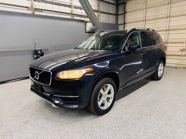 2016 Volvo XC90 T5 Momentum AWD photo