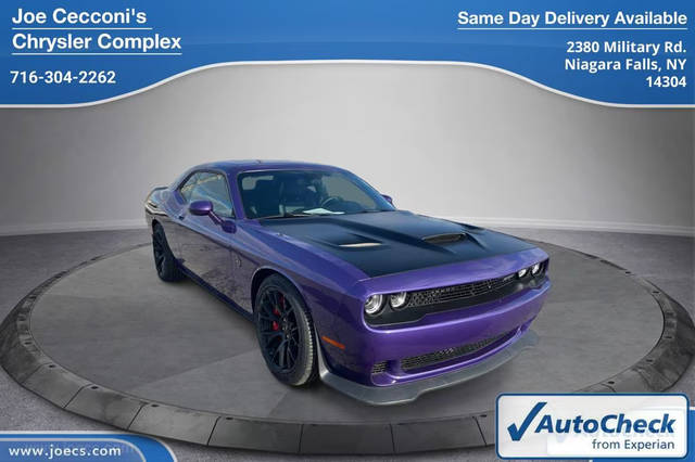 2016 Dodge Challenger SRT Hellcat RWD photo