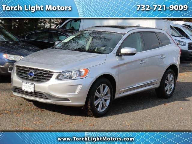 2016 Volvo XC60 T6 Drive-E AWD photo