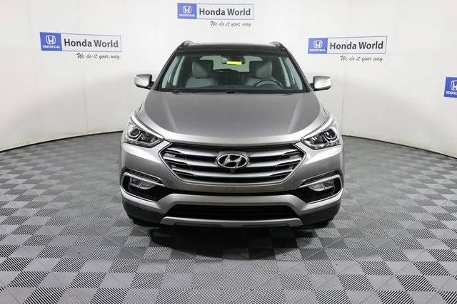 2017 Hyundai Santa Fe Sport 2.0T Ultimate FWD photo