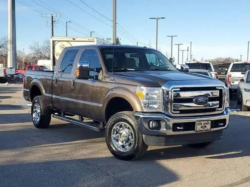 2016 Ford F-250 Super Duty XLT 4WD photo