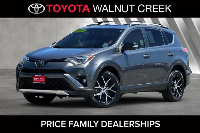 2016 Toyota RAV4 SE FWD photo