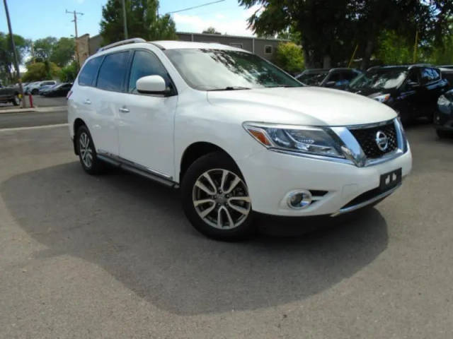 2016 Nissan Pathfinder SL 4WD photo