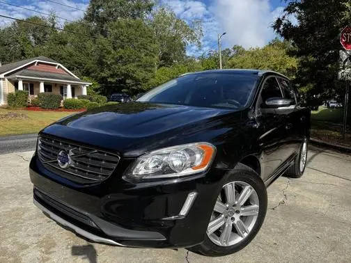 2016 Volvo XC60 T6 Drive-E AWD photo