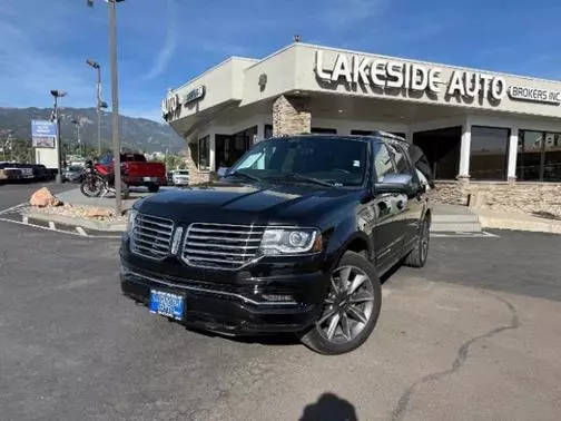 2016 Lincoln Navigator L Reserve 4WD photo