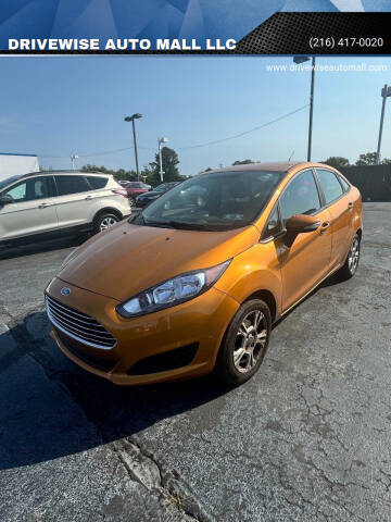 2016 Ford Fiesta SE FWD photo