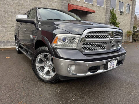 2016 Ram 1500 Laramie 4WD photo