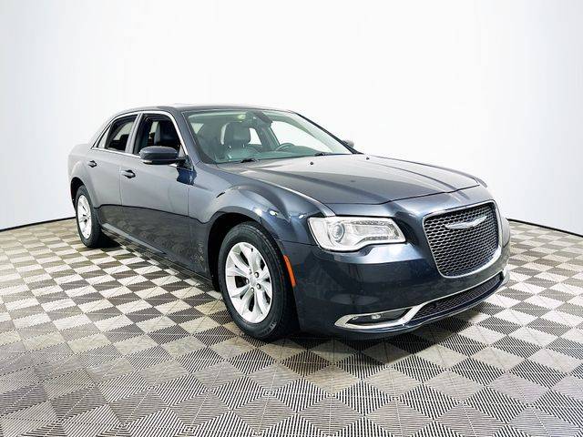 2016 Chrysler 300 Anniversary Edition RWD photo