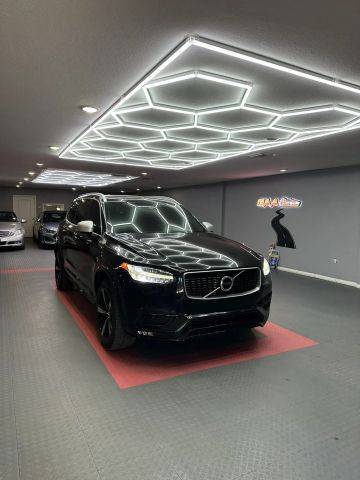 2016 Volvo XC90 T5 R-Design FWD photo