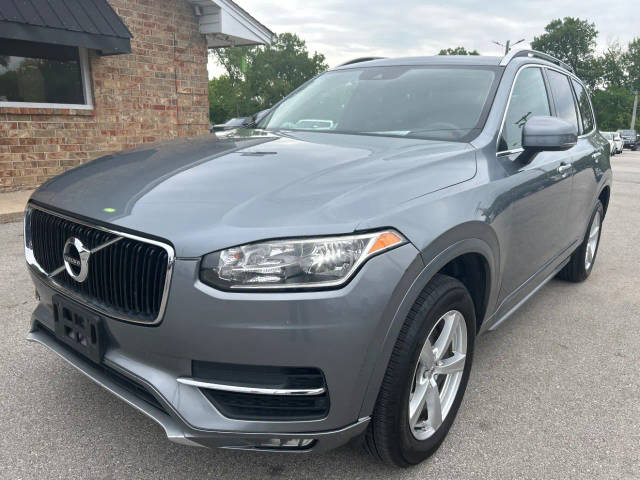 2016 Volvo XC90 T5 Momentum FWD photo