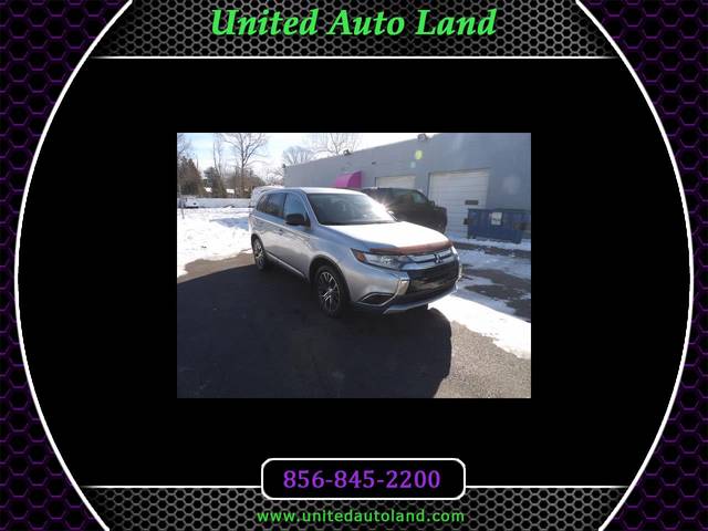 2016 Mitsubishi Outlander ES 4WD photo