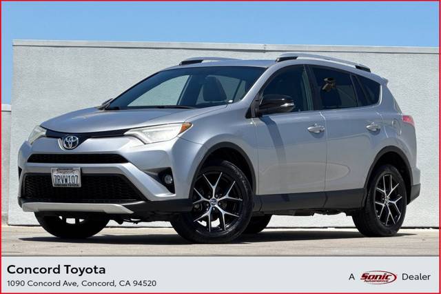 2016 Toyota RAV4 SE AWD photo