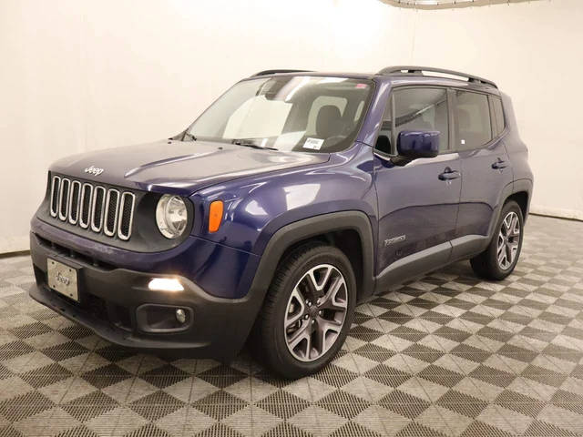 2016 Jeep Renegade Latitude FWD photo