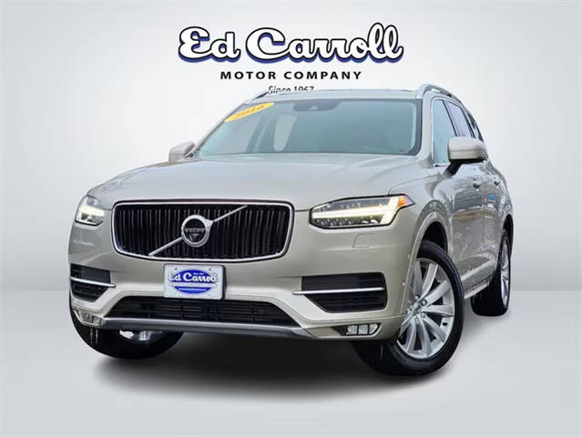 2016 Volvo XC90 T6 Momentum AWD photo