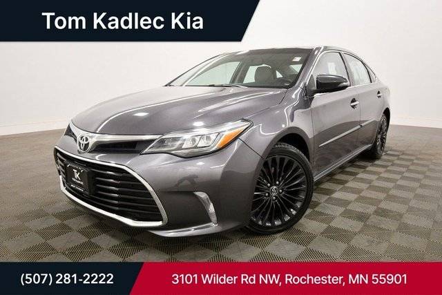 2016 Toyota Avalon Touring FWD photo