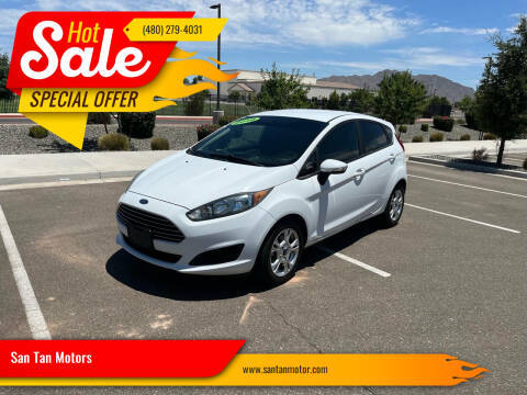 2016 Ford Fiesta SE FWD photo