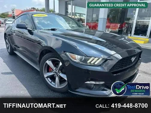 2016 Ford Mustang V6 RWD photo