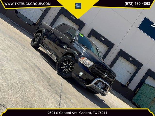2016 Ram 1500 Express 4WD photo