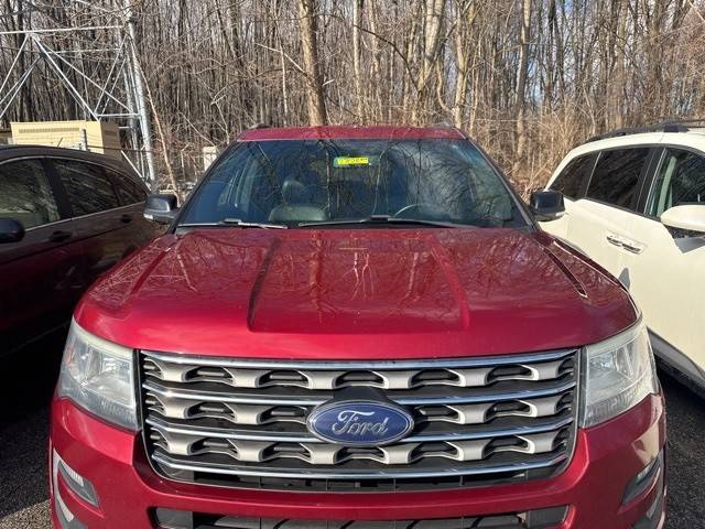 2016 Ford Explorer XLT 4WD photo