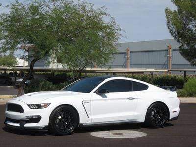 2016 Ford Mustang Shelby GT350 RWD photo