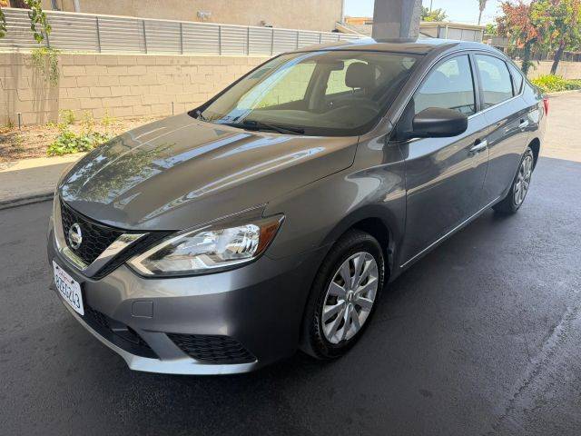 2016 Nissan Sentra S FWD photo