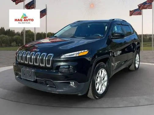 2016 Jeep Cherokee Latitude 4WD photo